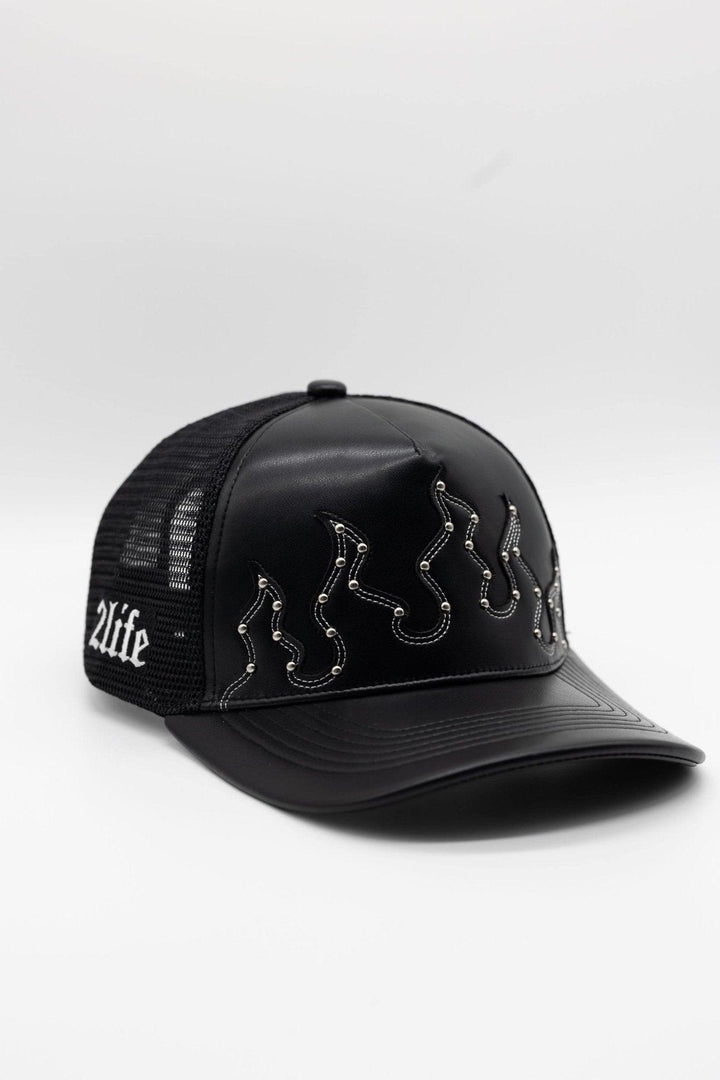LEATHER FLAMES TRUCKER HAT IN BLACK - 2life