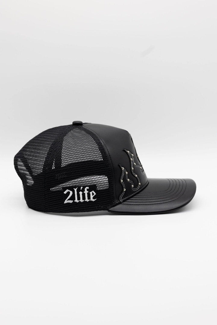 LEATHER FLAMES TRUCKER HAT IN BLACK - 2life
