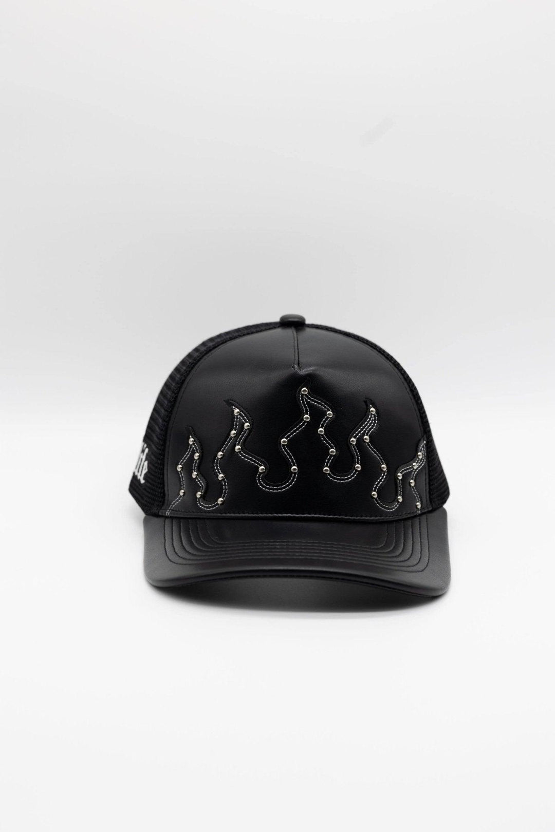 LEATHER FLAMES TRUCKER HAT IN BLACK - 2life